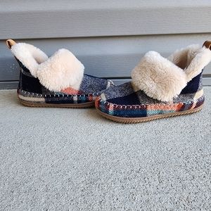 Dearfoams Women's Moritz Energy Return Bootie